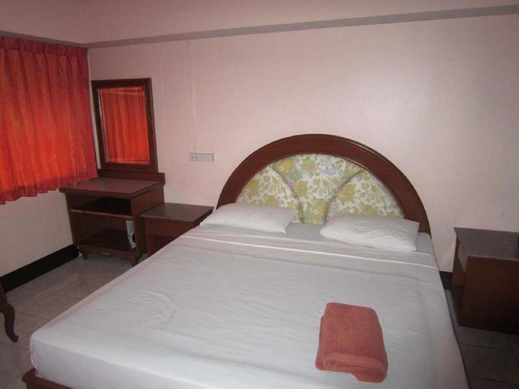 AA Guesthouse Pattaya Værelse billede